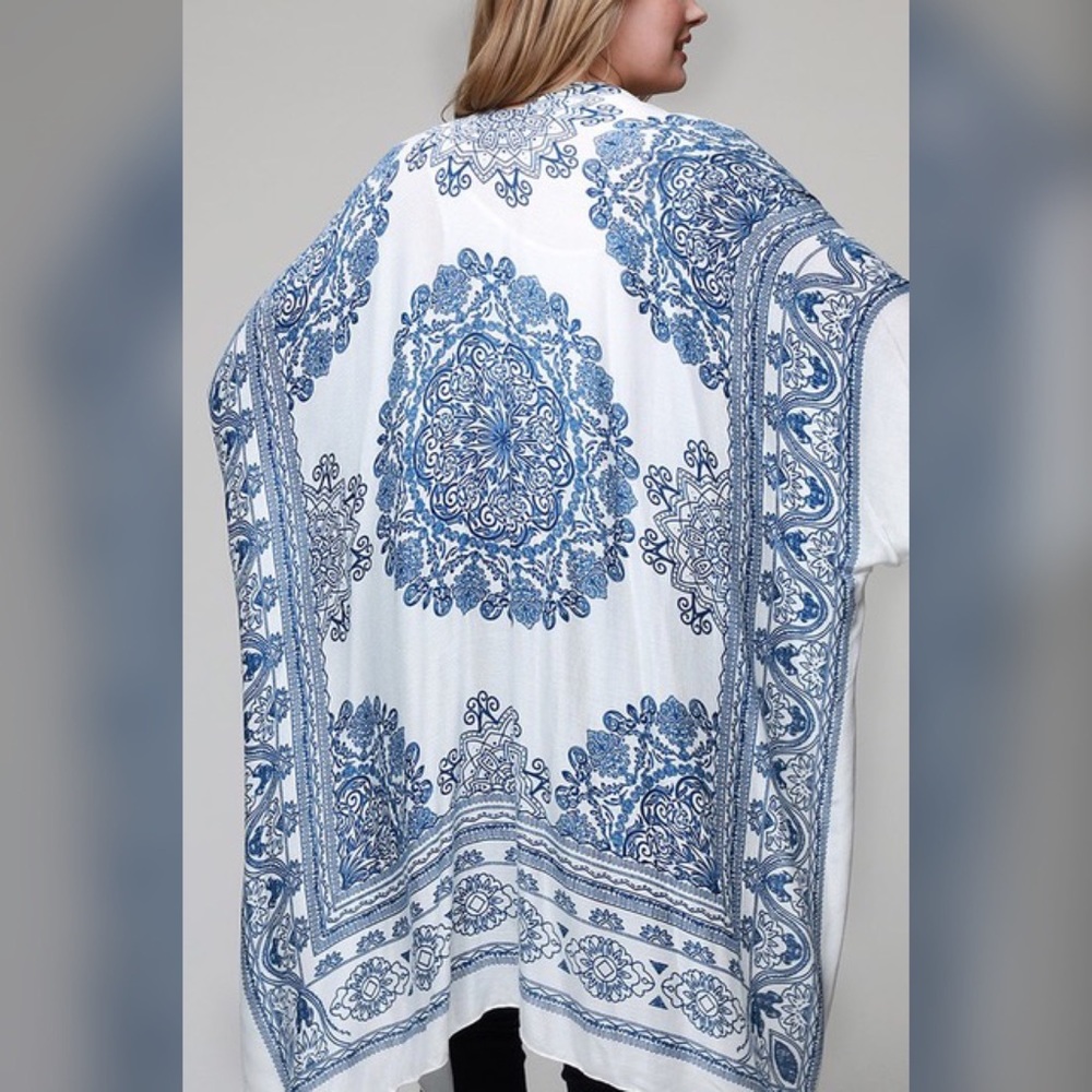 LAST 1 Gorgeous Padme Intricate Print Kimono Cardi - Picture 6 of 6